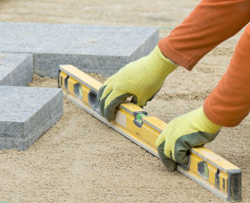 Leveling and jointing pavers